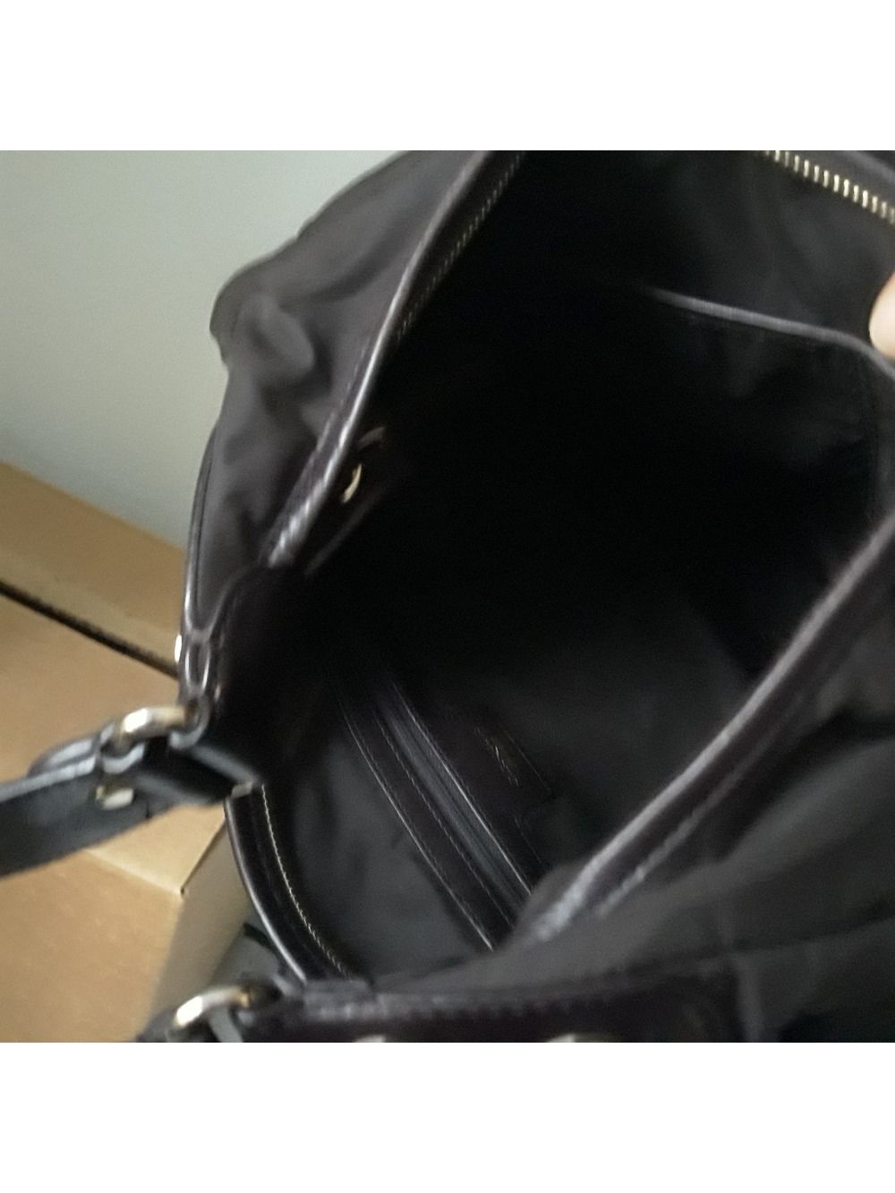 Kate Spade Nylon Hobo Shoulder Bag Brown Wit Leather Trim On The Strap Zippered - Picture 4 of 12